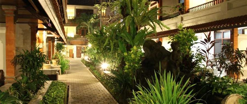 Bali Summer Hotel By Amerta Кута Екстер'єр фото